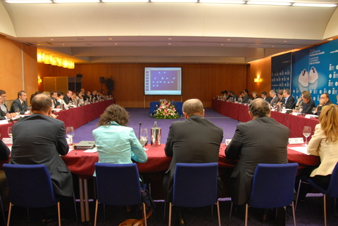 Foto: Debate sobre pol�ticas sociales avanzadas 