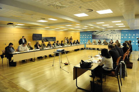 Foto: Participantes del taller sobre �Retos para el desarrollo cultural de Euskadi en el siglo XXI� 
