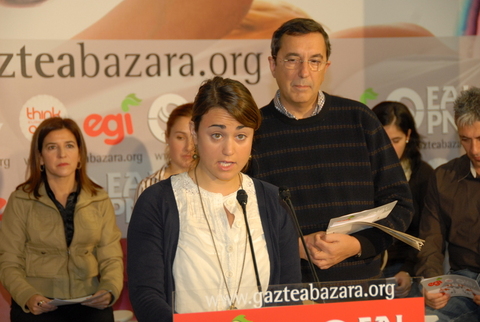 Argazkia: Garbi�e Saez, EAJ PNVko legebiltzarkideak ekitaldian parte hartu zuen 